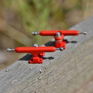 Fingerboard trucky semi pro 34mm červené