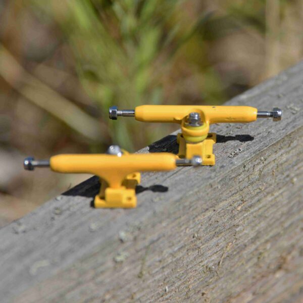 Fingerboard trucky semi pro 34mm žluté - Image 2