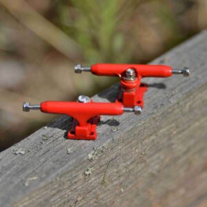 Fingerboard trucky semi pro 32mm červené