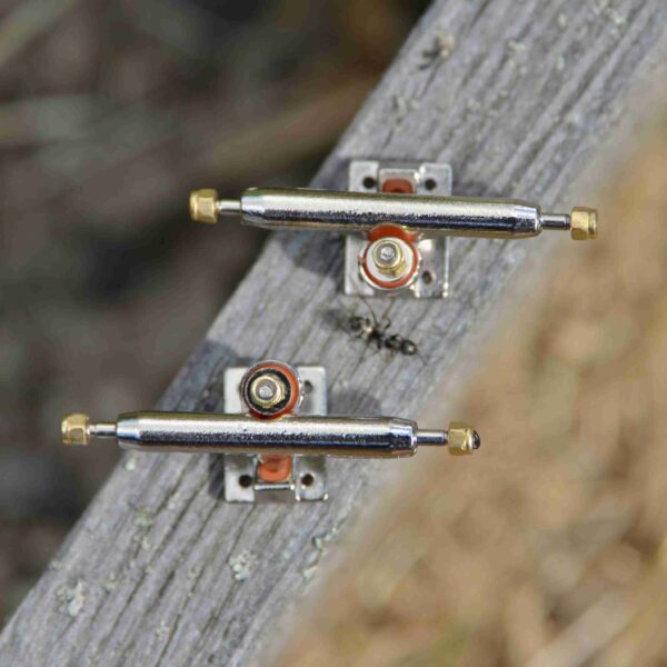 Fingerboard trucky B-pro 34mm silver - Image 3