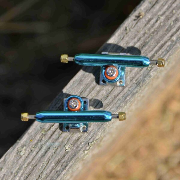 Fingerboard trucky SB-pro 32mm stříbrno-modré - Image 3