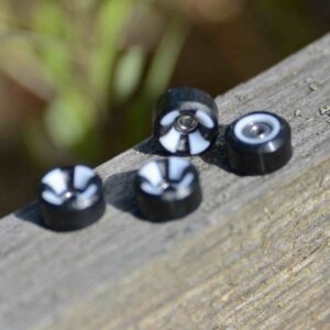 60D fingerboardová bowl kolečka - bílo-černé proužky