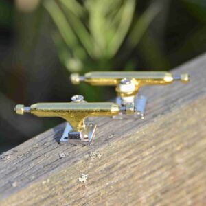 Fingerboard trucky SB-pro 32mm stříbrno-zlaté