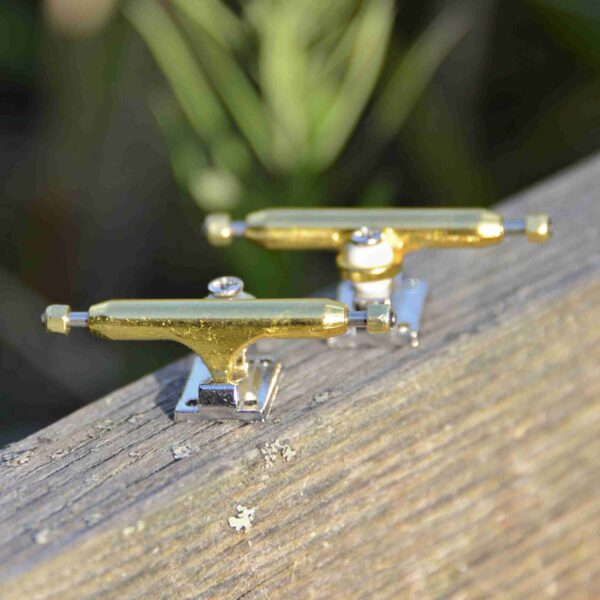 Fingerboard trucky SB-pro 32mm stříbrno-zlaté